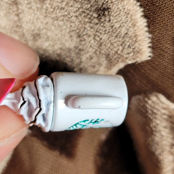 Betsey Johnson Starbucks Mug Earrings - Picture 5 of 5